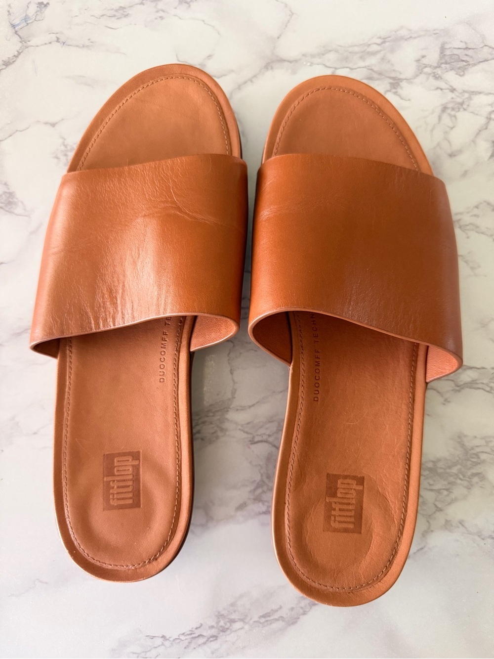 Fitflop Women's Leather Slide Sandals in Cognac Brown